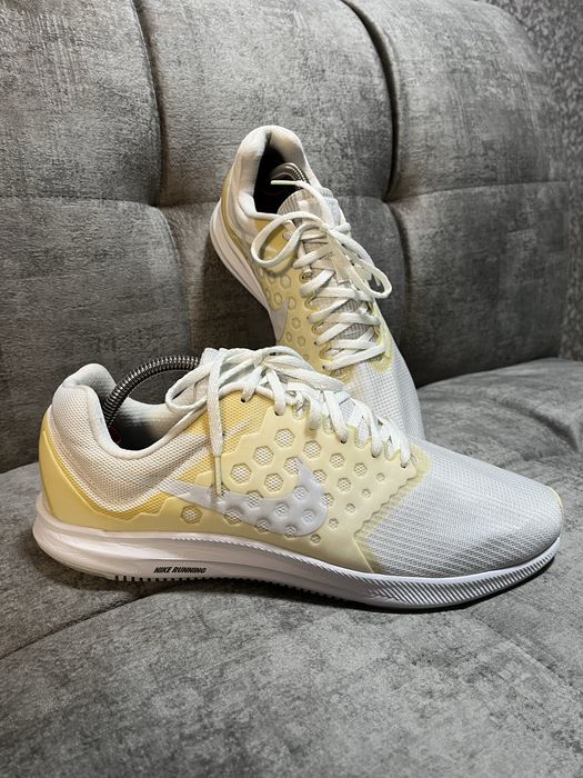 Бігові кросівки Nike Downshifter 7