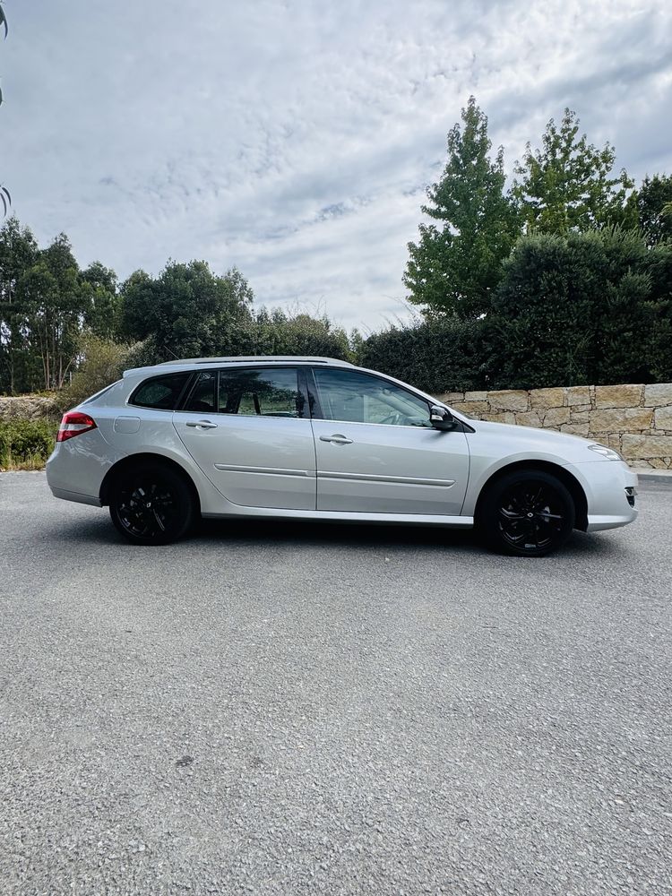 Renault Laguna break - Exclusive