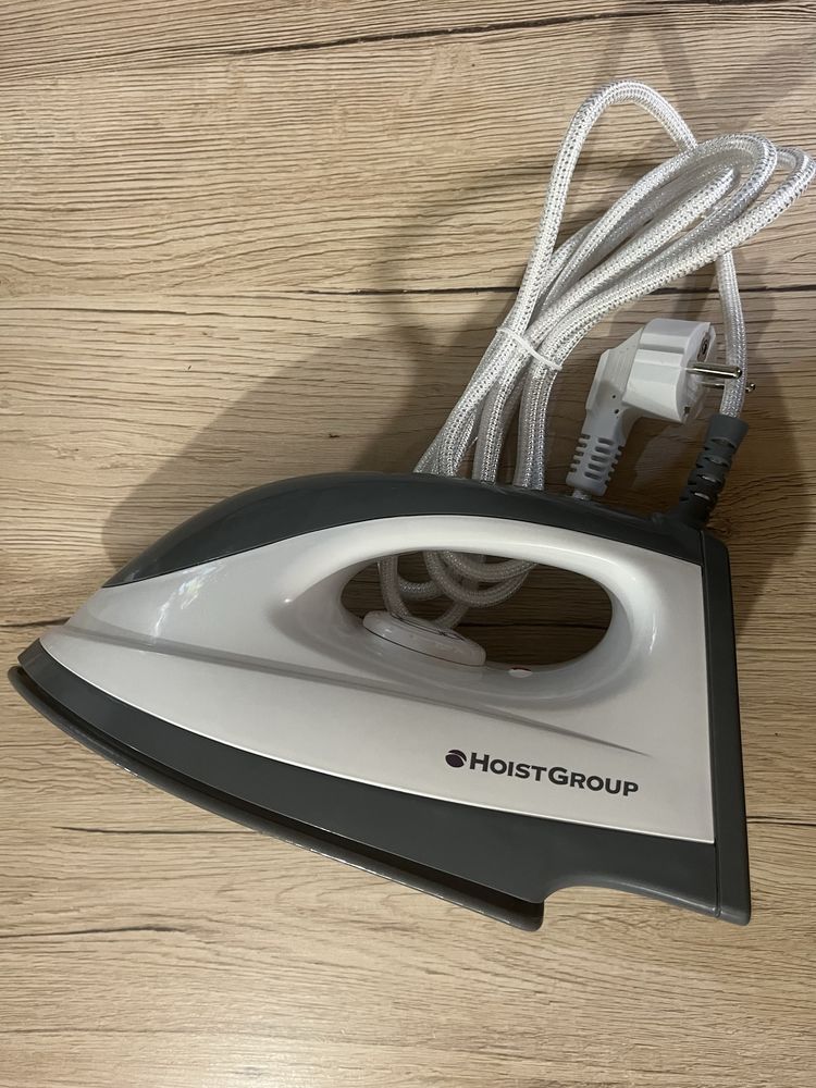 Żelazko Hoist Group