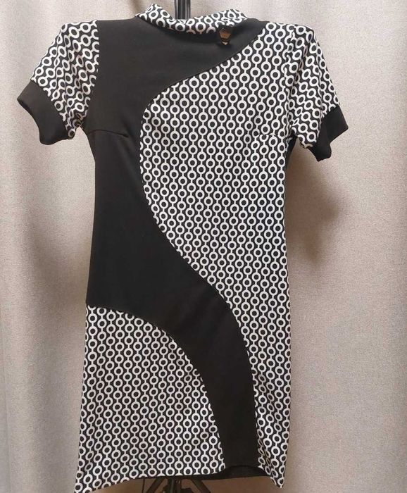 Сукня жіноча розмір 46-48