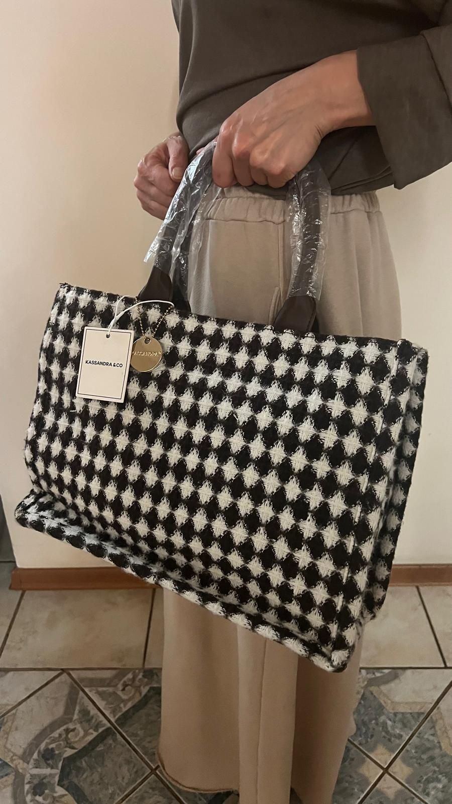 Elegancka torebka w popitkę biało-brązowa