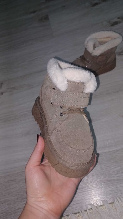 Зимові  уггі  на дівчинку