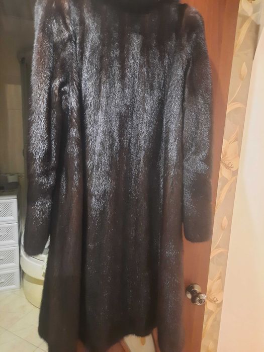 Шуба норкова.Вживане.48 розмірСтан ідеальний.