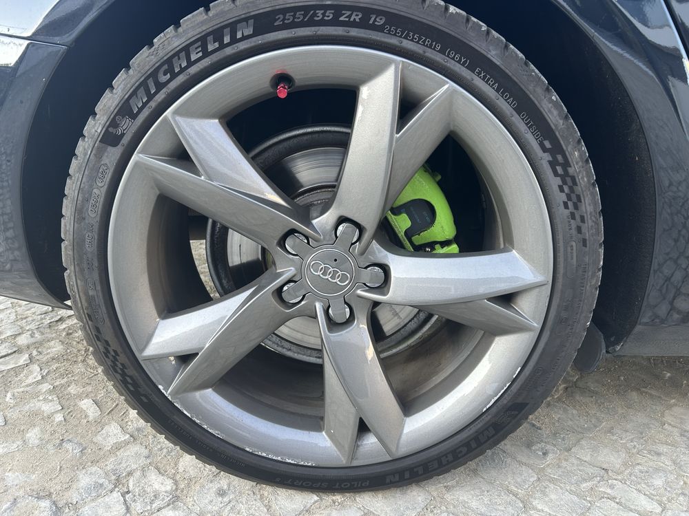 Aportunidade de uma audi A4 3.2