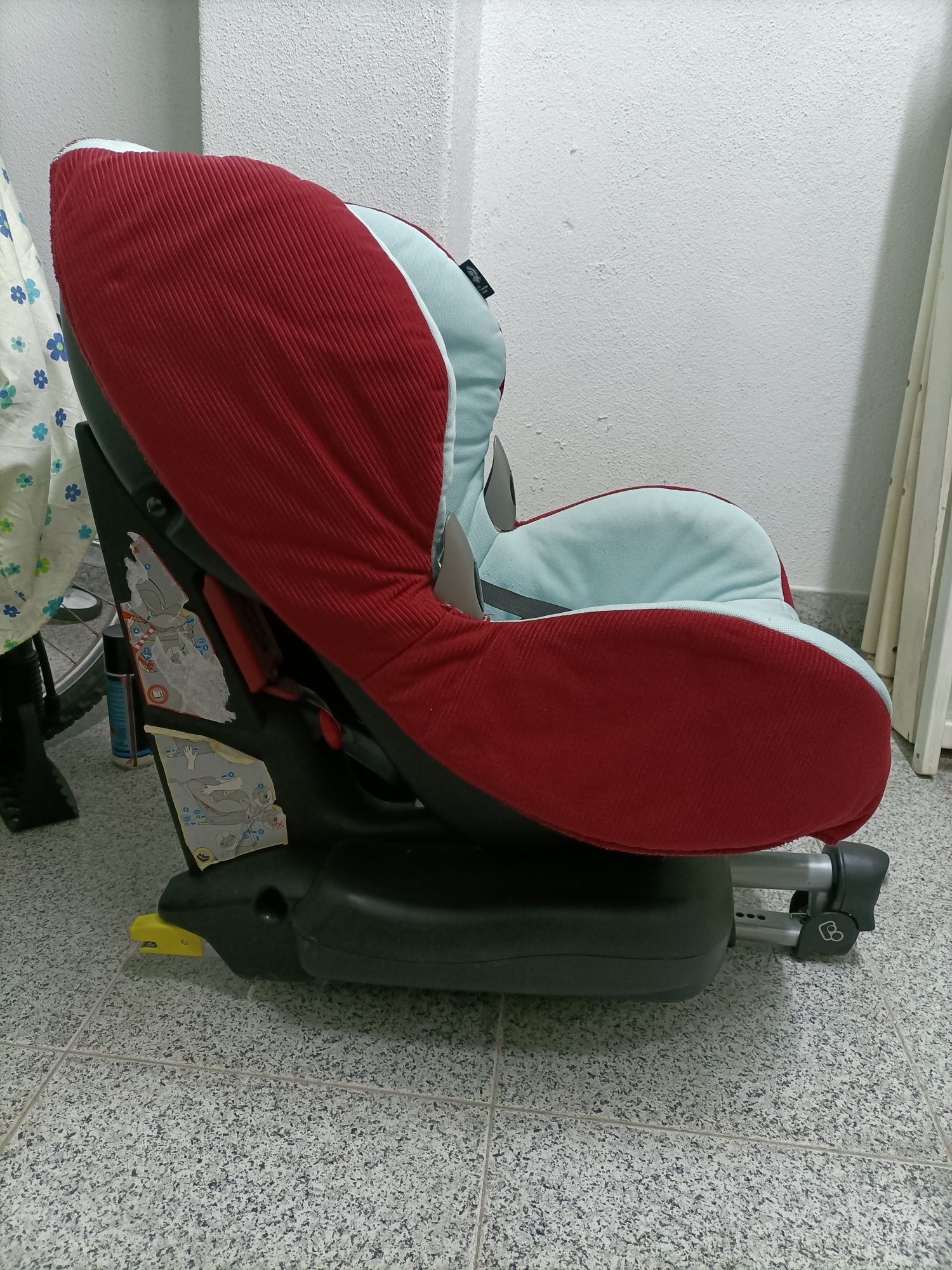 Cadeira Auto Maxi-Cosi Isofix