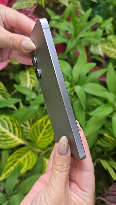 Samsung S25 256Gb C/Garantia