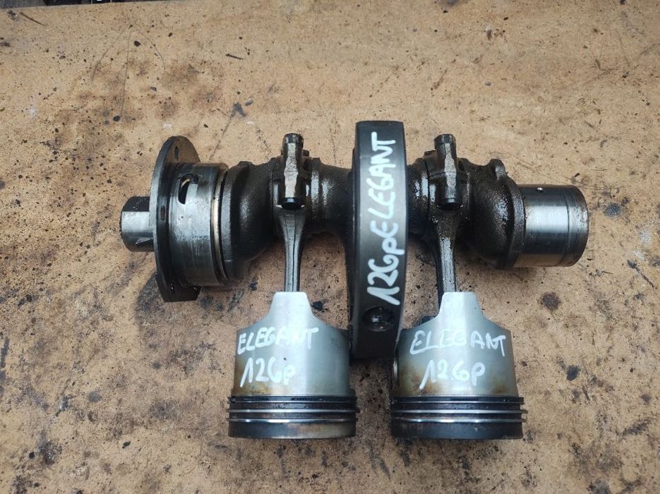 Fiat 126 maluch 126p wał korbowy tłok korbowód