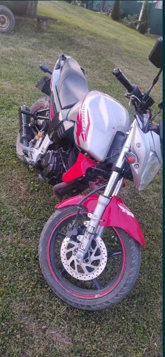 Viper 200 в повністю робочому стані