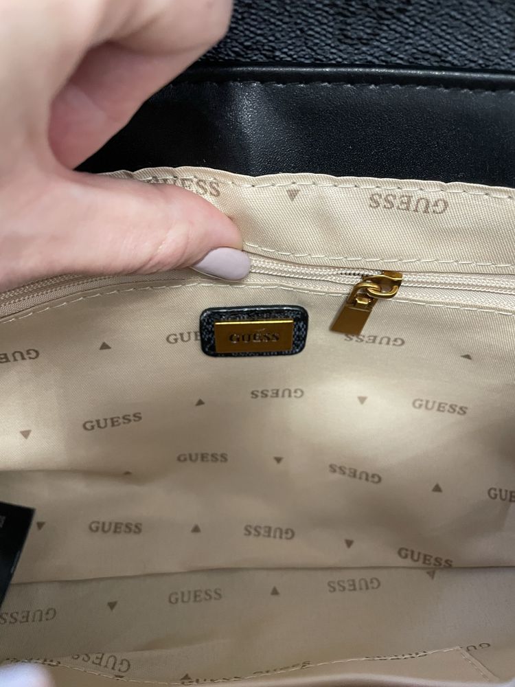Сумка Guess кроссбоді