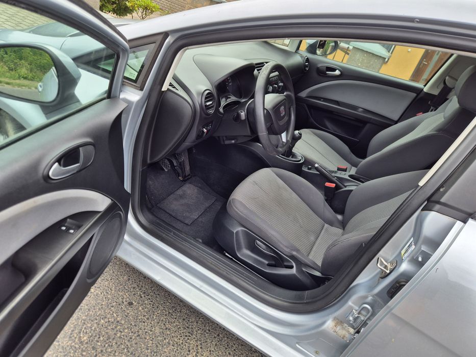 Seat Leon 1.6 TDI Lift Opłacony