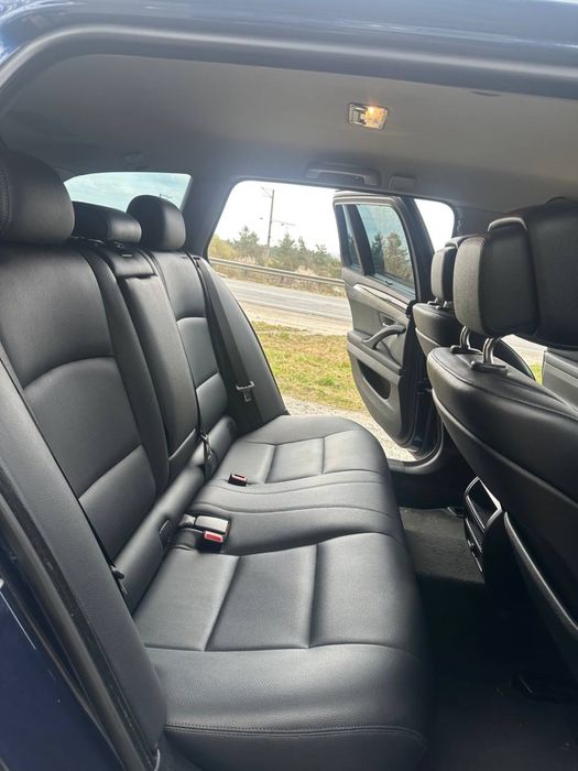 Бмв ф11 520д 2011р