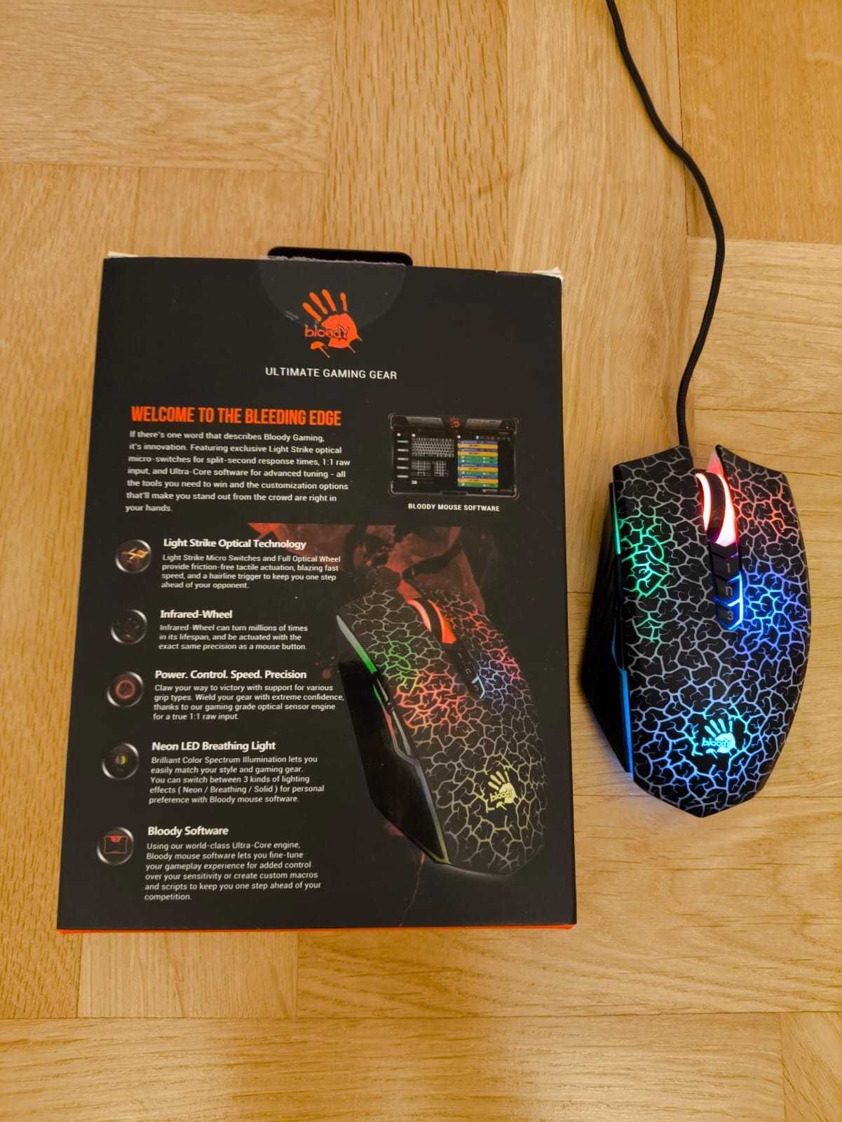 Akcesoria pc dla gracza -myszka, podkładka, mikrofon, sluchawki