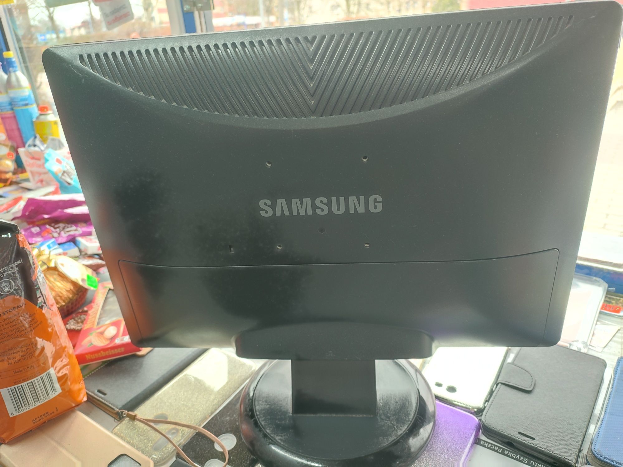 Monitor Samsung 931bw bez zasilacza