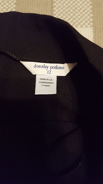 Spódnica Dorothy Perkins r 38 mała czarna spódniczka miniówka