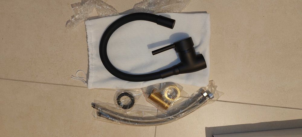 Bateria kuchenna zlewozmywak LAVO Liveno czarna