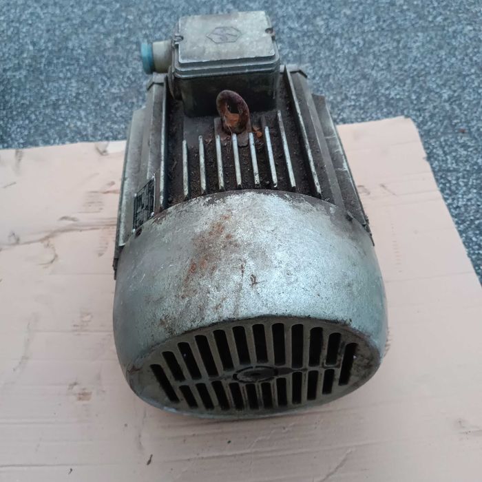 Silnik elektryczny 7.5 kw