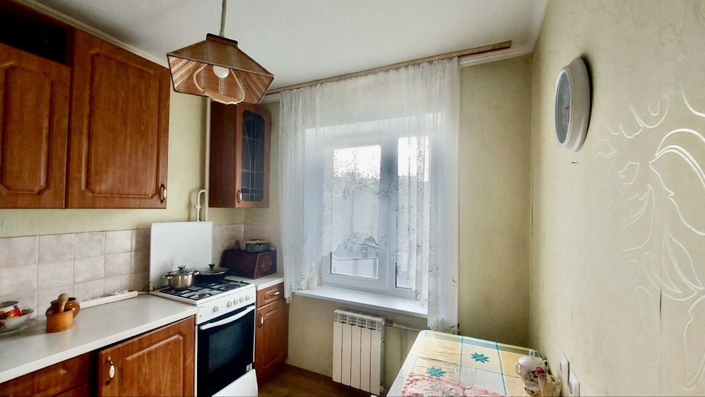 Продаж квартири Дарницький район, Харківське шосе