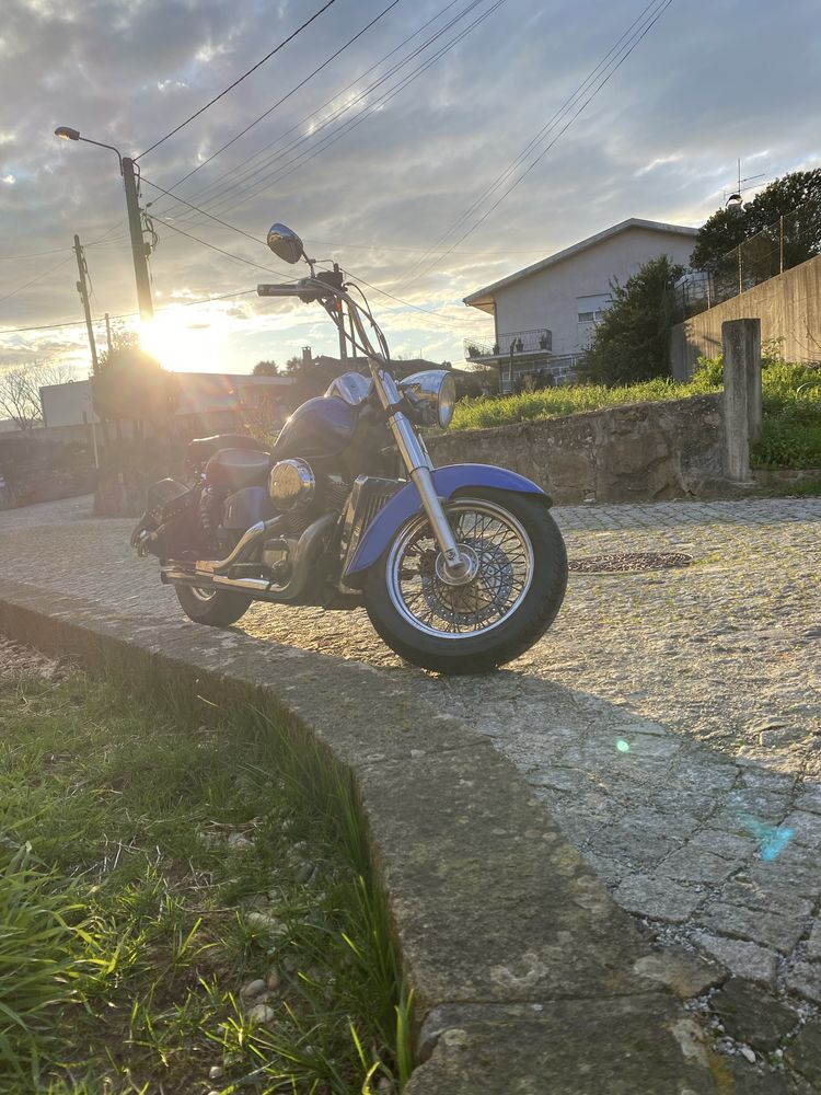 Honda shadow vt 750