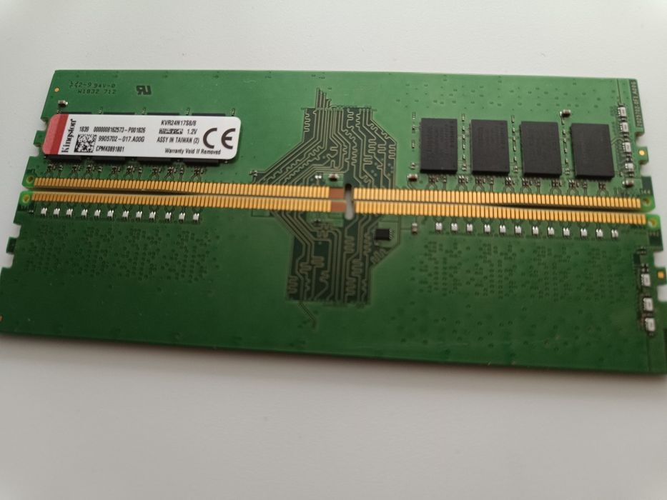 Оперативна пам'ять 16gb (2*8) 2200