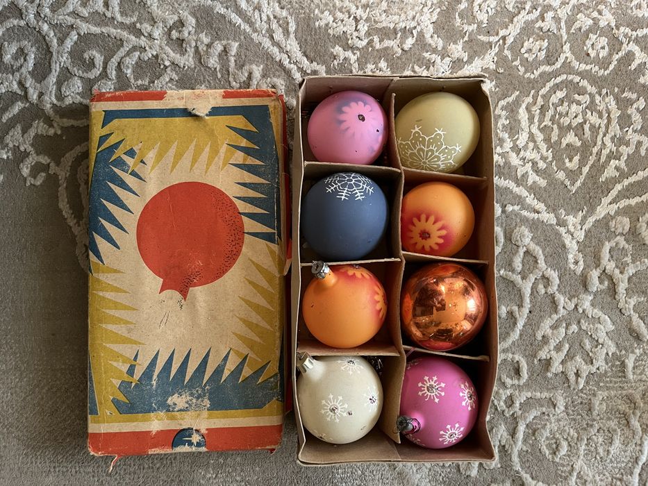 Елочные новогодние игрушки. Дед Мороз. Снегурка. СССР.