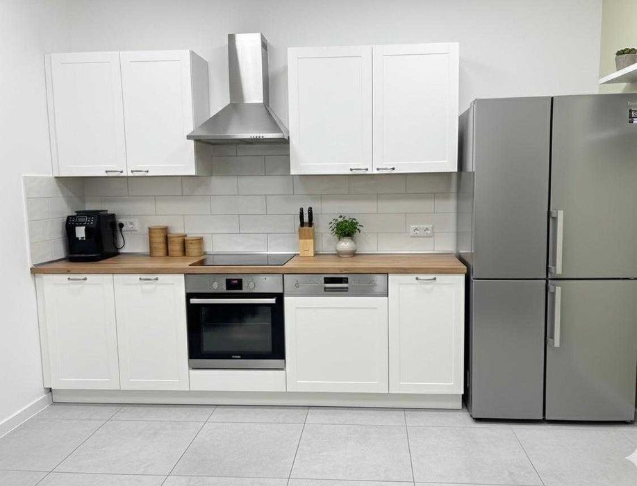 Zakwaterowanie nad jeziorem, krótkie i długie pobyty — wysoki standard