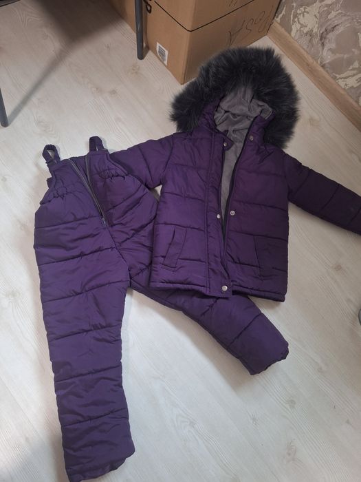 Зимовий комбінезон