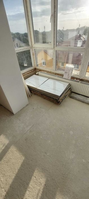 Продам 2 кімнату квартиру 70м2 біля парку з ремонтом