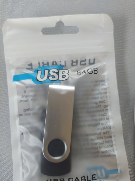 Sprzedam pendrive 64 GB