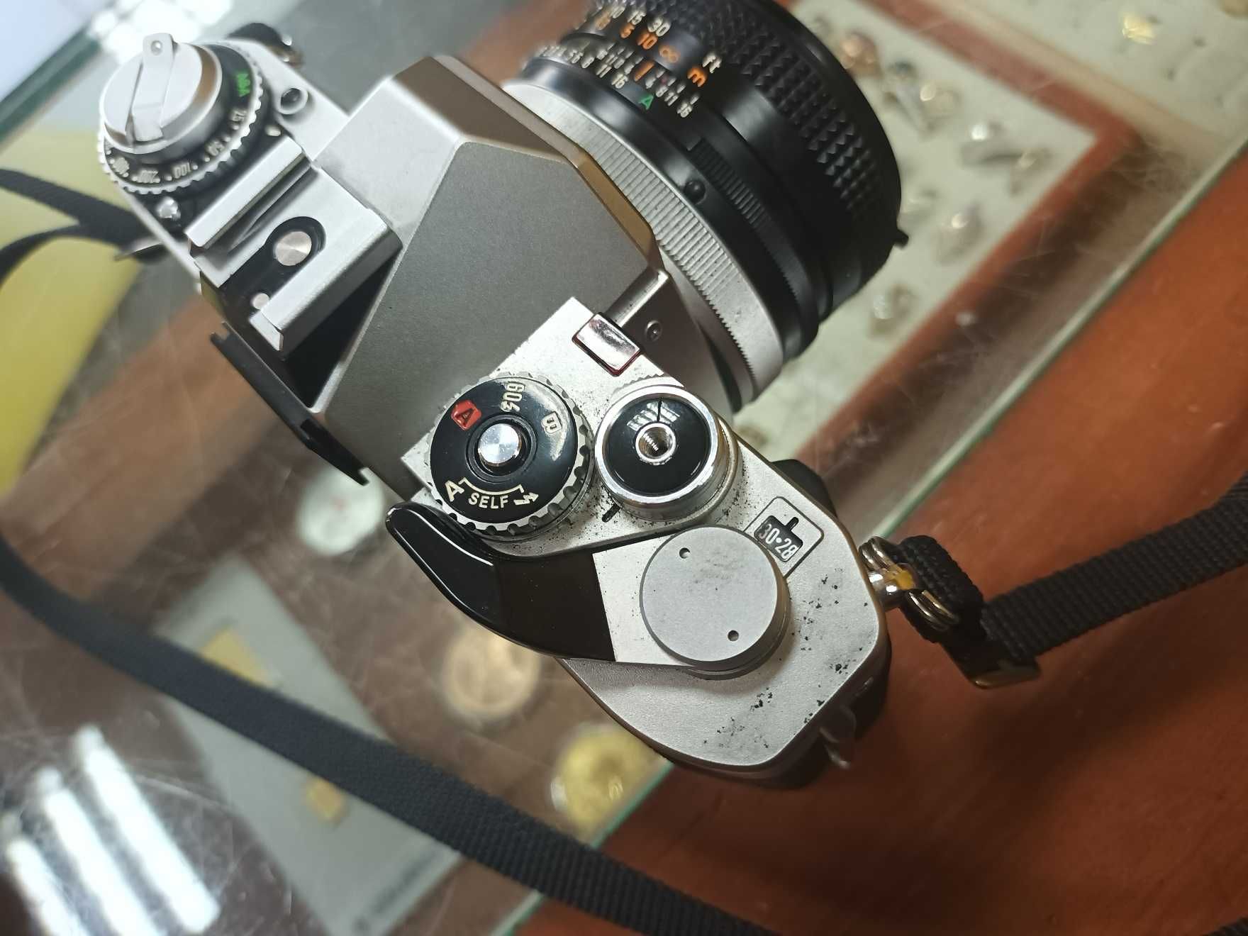 Aparat Canon AV-1 + obiektyw analogowa lustrzanka