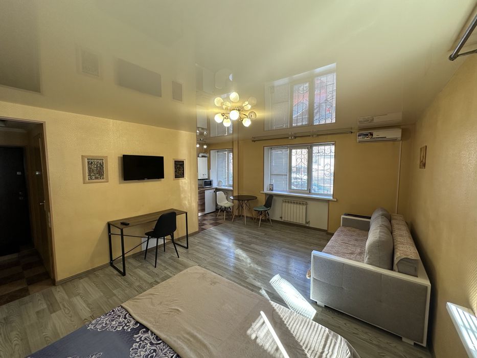 Квартира посуточно, #9 возле мак дональдс гоголя 101