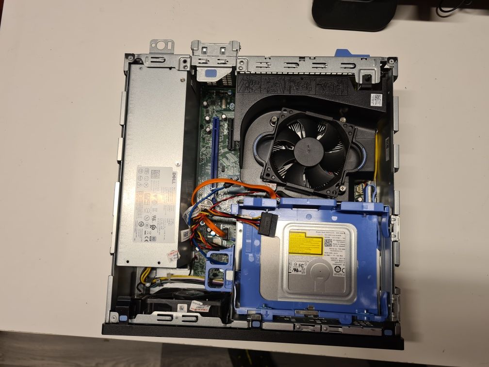Komputer Dell optiplex 5040 I5 8/16gb 256/512gb SSD nvme WiFi win10/11