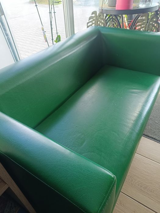 Sofa dwuosobowa zielona