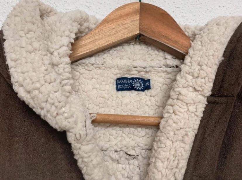 Colete de pelo da natura