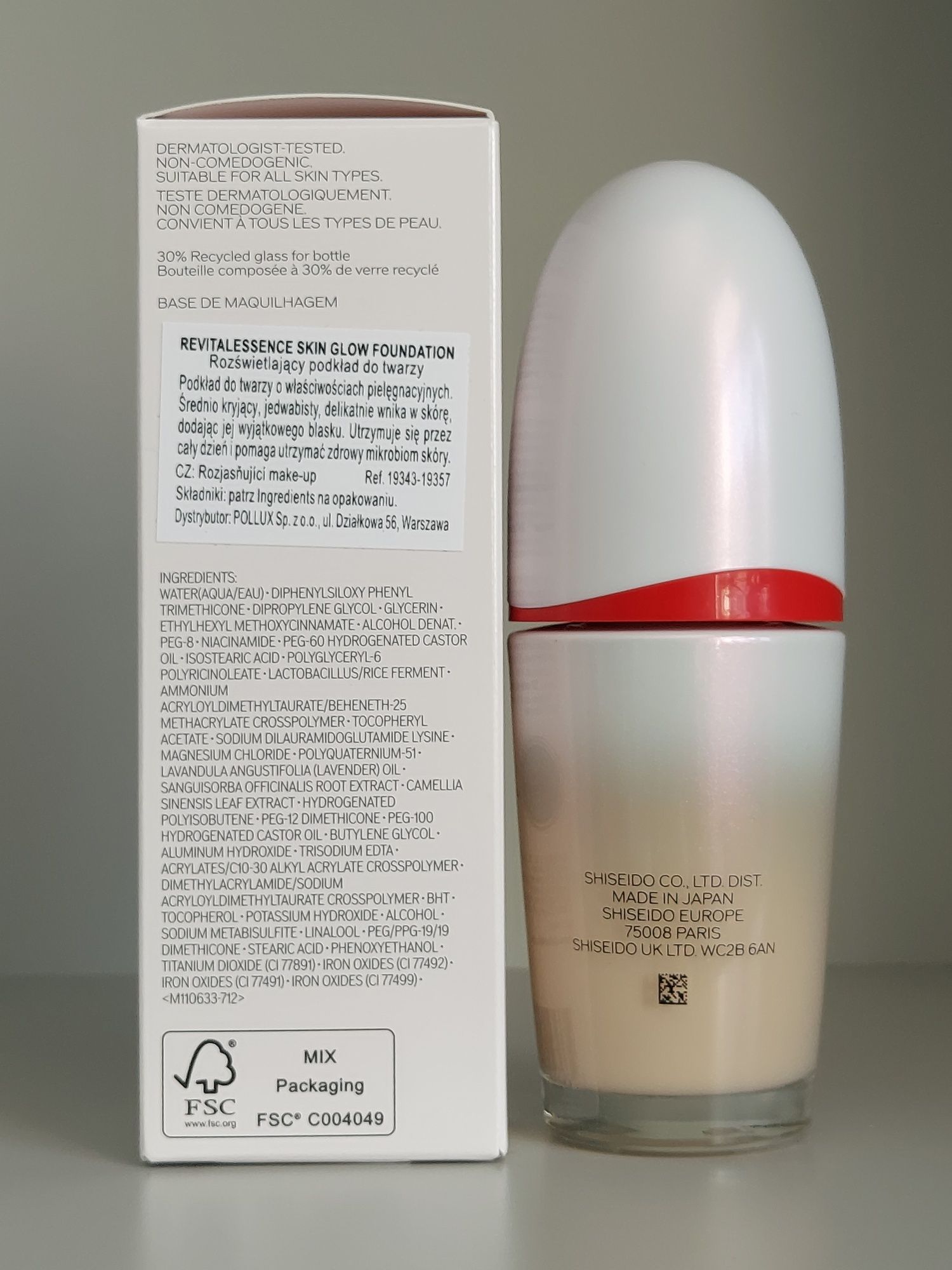 Podkład Shiseido Revitalessence Skin Glow Foundation SPF30 160 Shell