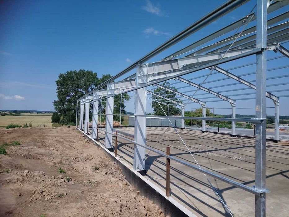 konstrukcja stalowa hali 20x35x5 hala wiata bindry ramy