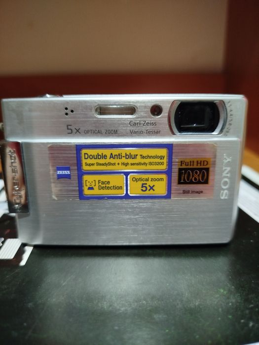 Цыфровой фотоаппарат