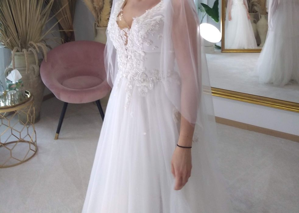 Suknia ślubna welon i bolerko gratis