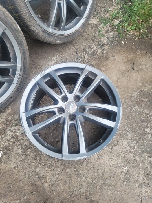 продам комплект дисков на R19 для бмв