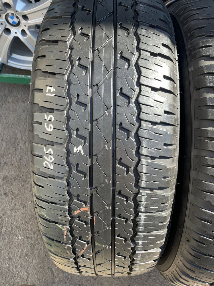 265/65R17 Bridgestone