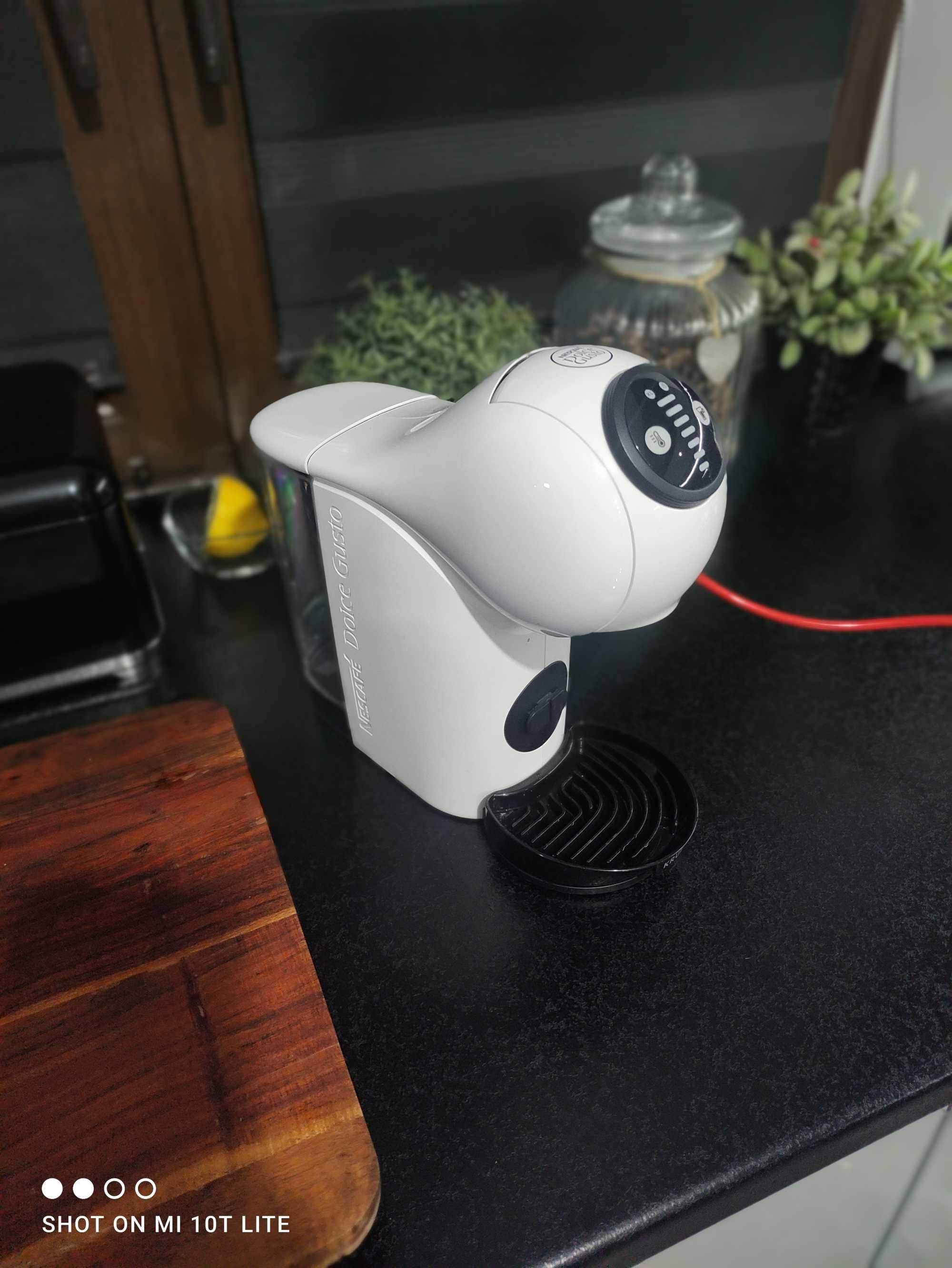 Ekspres kapsułkowy Dolce Gusto Genio s