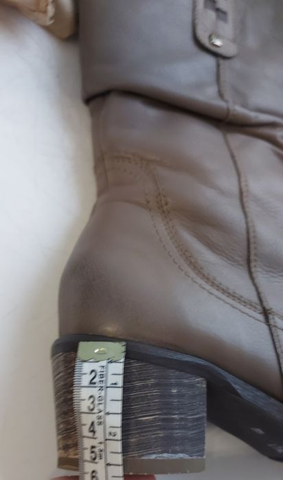 Сапоги женские, натуральная кожа кожа 40-41  размер