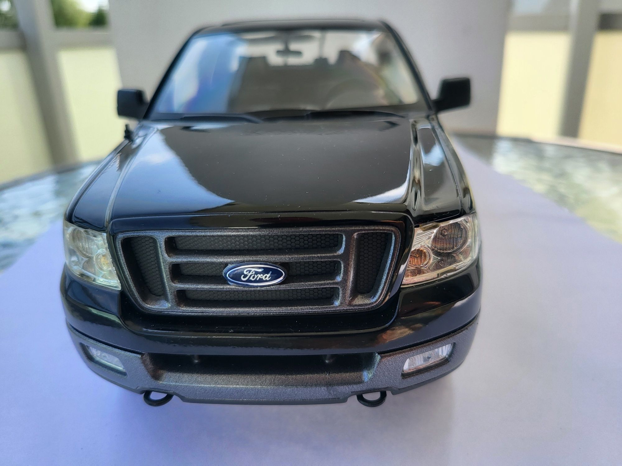 Ford F-150 Beanstalk 1:18 model 1/18 pickup