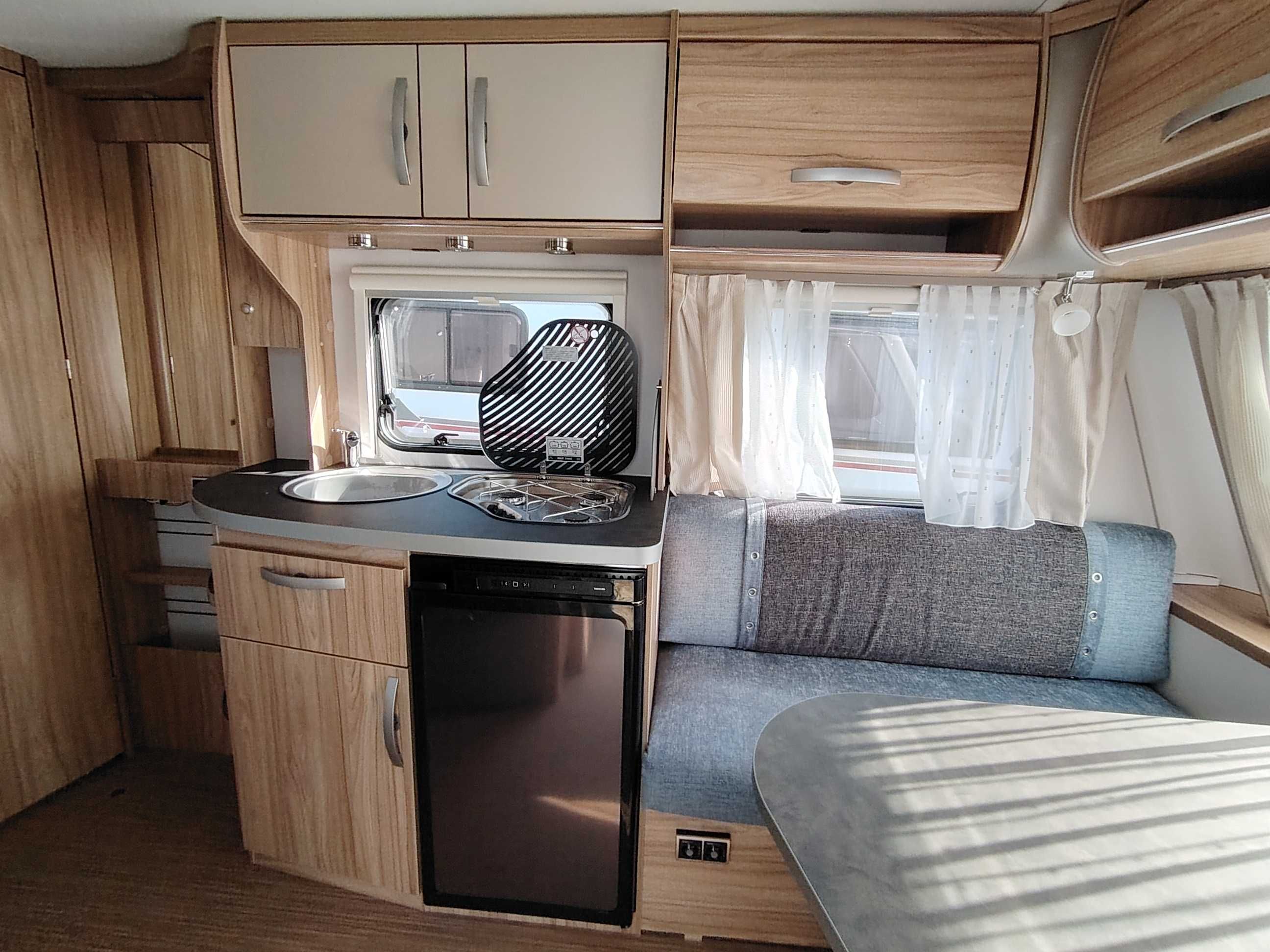 Nowa Przyczepa Kempingowa Hymer Eriba Nova Light 465 XCAMP Hobby