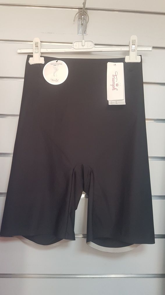 Triumph Medium Shaping Series Figi modelujące damskie czarne M pants