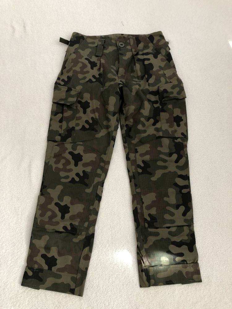 Mundur Polowy Najnowszy wzór 124P rozm. M/L.