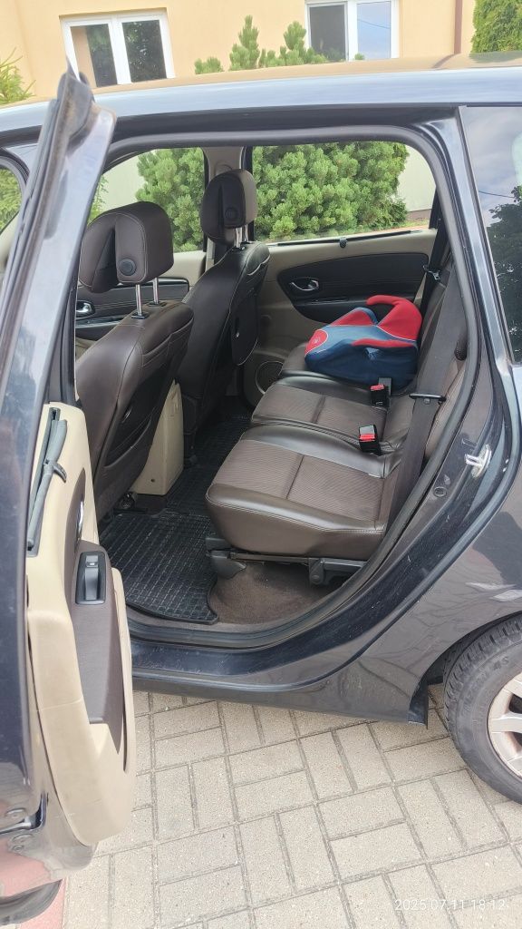 Renault Grand Scenic III 1.9 Dci Zamienię na miejszy