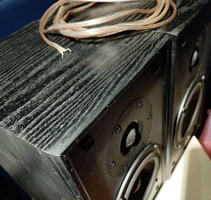 Активные мультимедиа колонки Edifier 1900 II . Скидка