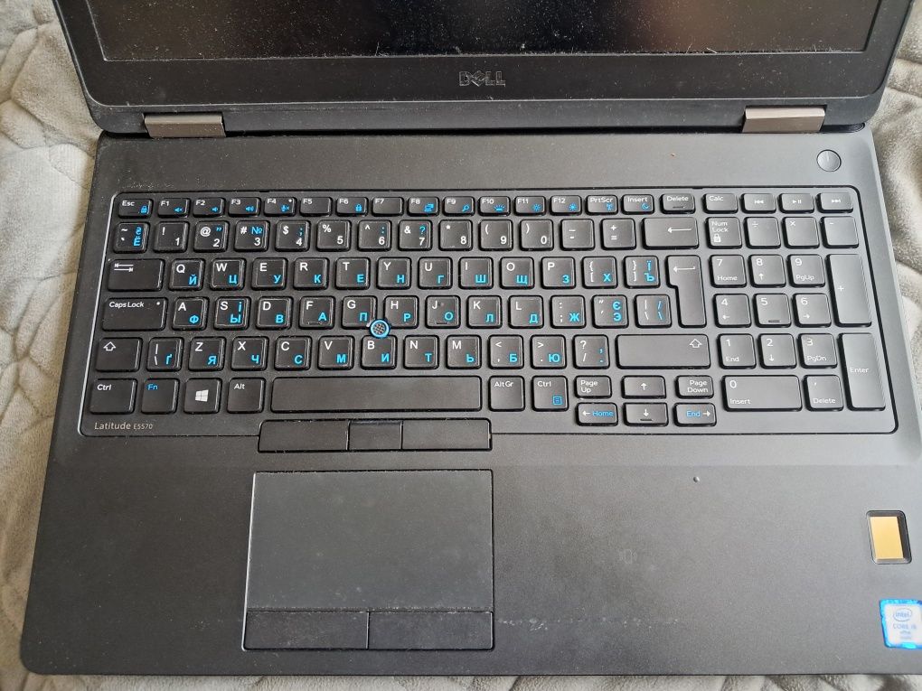 Ноутбук Dell Latitude E5570 на запчастини або відновлення