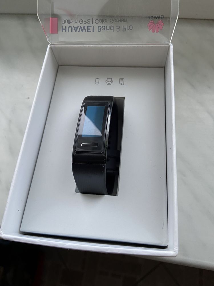 Sprzedam huawei band 3 pro smartwatch