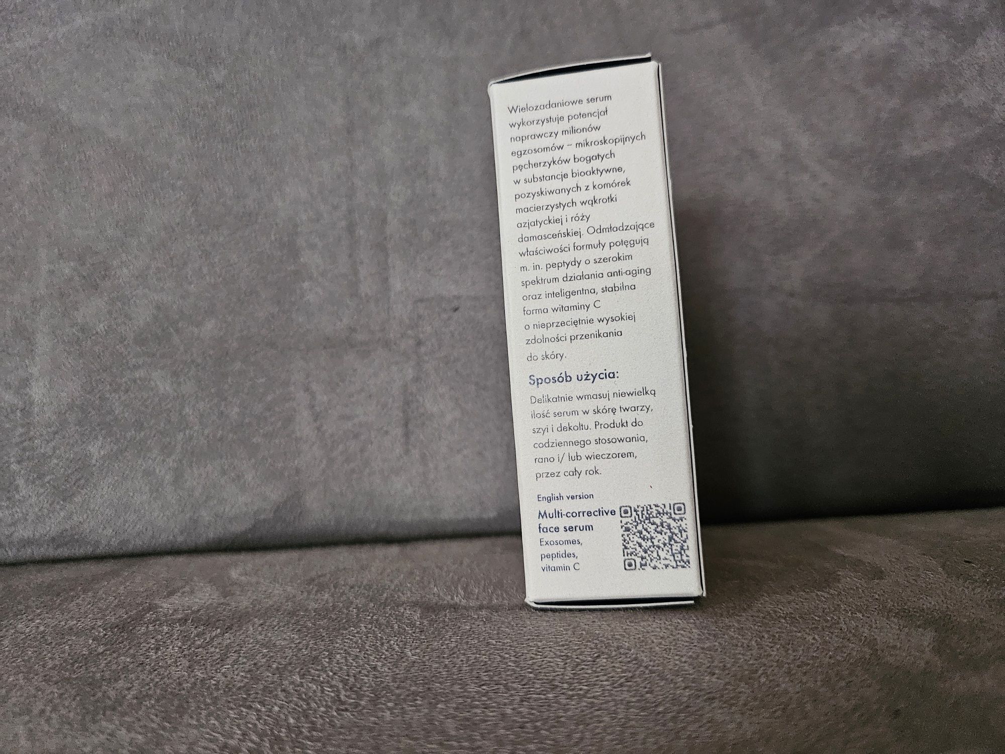 Mokosh multikorygujące serum do twarzy róża z jagodą egzosomy, peptydy